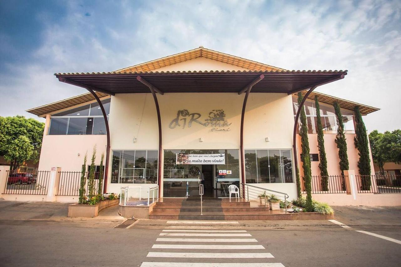 Hotel Diroma Fiori - Parque Aquatico E Muitas Piscinas Caldas Novas Exterior photo
