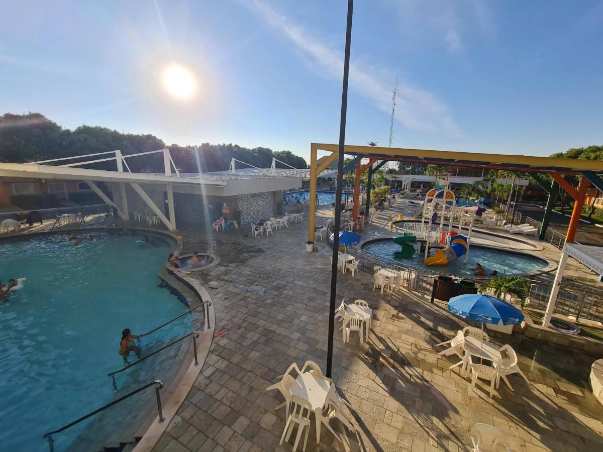Hotel Diroma Fiori - Parque Aquatico E Muitas Piscinas Caldas Novas Exterior photo
